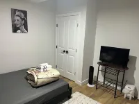 Spacious Room Near Chestermere Lake Hotels in Rocky View County