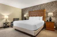 Drury Inn & Suites Springfield MO Hoteles cerca de Pythian Castle