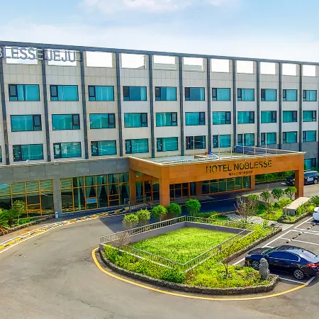 Jeju Noblesse Hotel Отели рядом с Аэропорт Чеджу