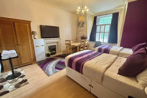 伯明翰的桑頓公寓綠洲(Sandon Apartment Oasis in Birmingham) 史密斯維克住宿飯店