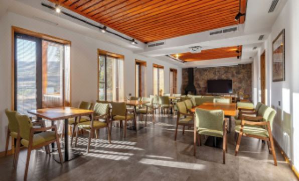 Aprie Boutique Hotel