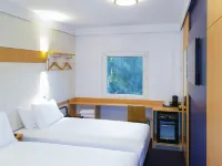 Ibis Budget Gosford - Parking