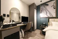 Wonju Hotel on the moon - 2-Star