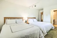 Spacious Apt w/ Yard: 3 Mi to Windham Mountain -  Privatzimmer