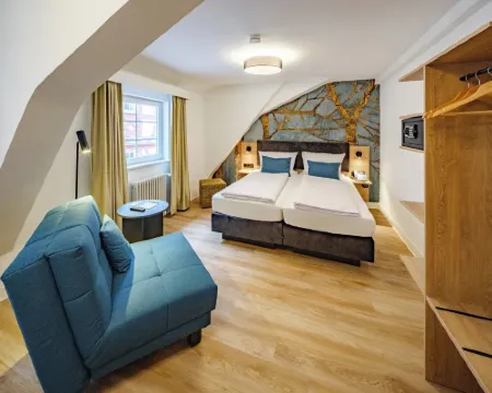 Hotel Restaurant Goldener Engel Hotels in BergstraBe