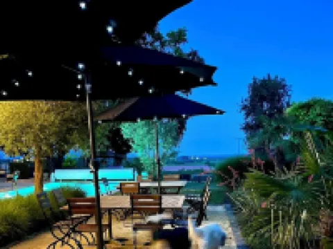 ガストハウザー ヴィラ デランゲ ランダウ・イン・デア・プファルツのホテル