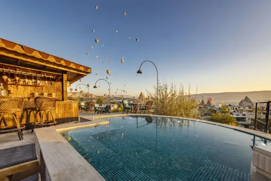 卡帕多奇亞洞穴旅館酒店