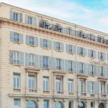 グランド ホテル ボーヴォ マルセイユ ヴュー ポル Mギャラリー コレクション ファロ宮殿周辺のホテル