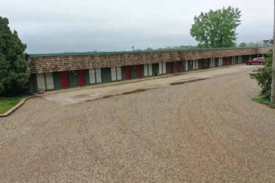 North Winds Lodge LLC