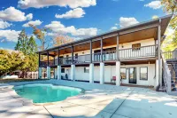 3 BR Home: Dog Friendly w/ Scenic Views & Pool - 3-Star