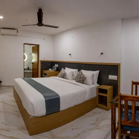 Puthooram Sea View Resort Varkala