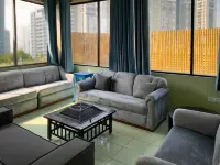 Ace Stayz - Boutique Hotel Near DLF Mall Sector 45, Noida - 2つ星