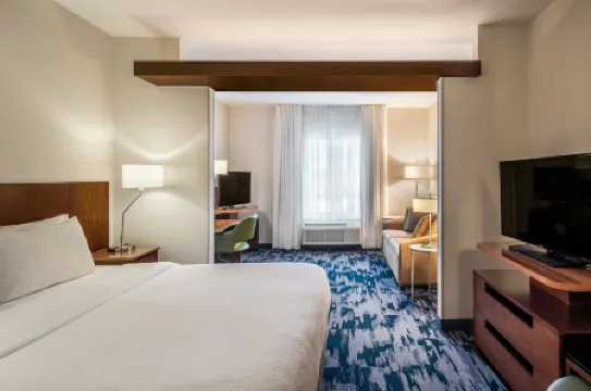 Fairfield Inn & Suites Akron Stow