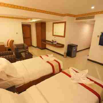 Hotel Meridian Inn Rooms