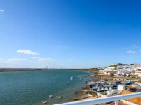 Apartmet With Guadiana River Views Hoteles en Ayamonte