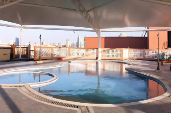 Red Castle Hotel Hotels near Al Noor Island