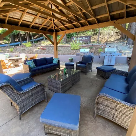 Arnold Meadowmont Lodge