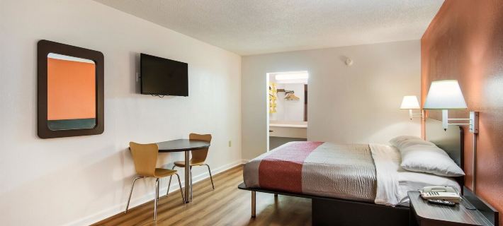 Motel 6 Warner Robins, GA Hotels in Warner Robins