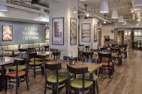 Courtyard Fort Worth Downtown/Blackstone - Pet friendly