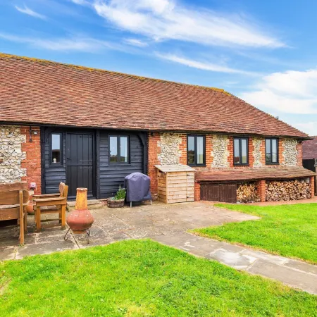 Holiday Home in Kent Near Scenic Parks Отели в г. Фавершам