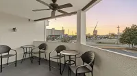 Emerald Lagoon by Avantstay Bright Condo + Pool + Pier + Tennis Access Walk to Beach + Dining - Apartments