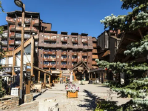 Apartment in Alpe d'Huez with Mountain Views