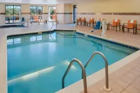 Country Inn & Suites by Radisson, Brown Deer - Milwaukee North