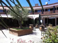 Logis Hôtel Restaurant le Top du Roulier 오드 호텔