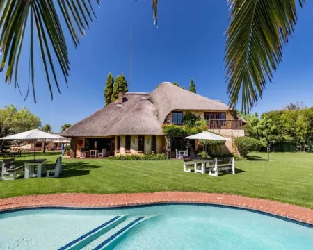 Hotel Nomad Belvedere Lodge Hotels in Midrand