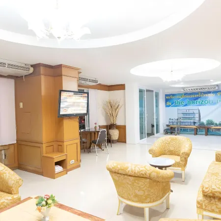 Horizon Hotel Отели рядом с достопримечательностью «Парк «Си-Тапи»»