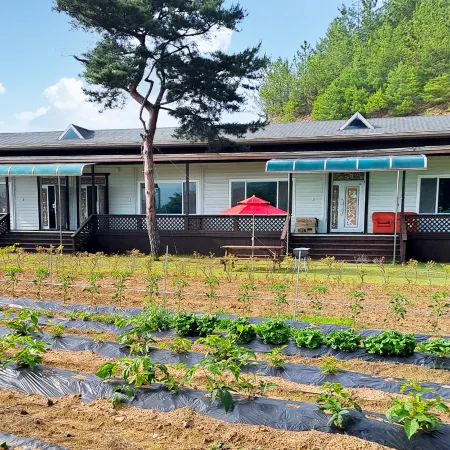 Chengyang Chilgapsan Tourist Farm Pension