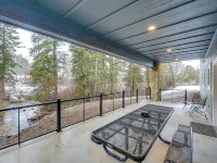 Covered Patio, Creek & Mtn Views: Afton Nature Hub Hotels in Afton