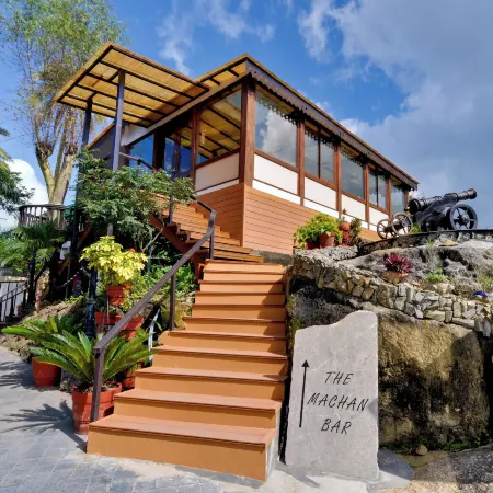 Chacha Inn