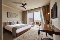 Ovea Paros