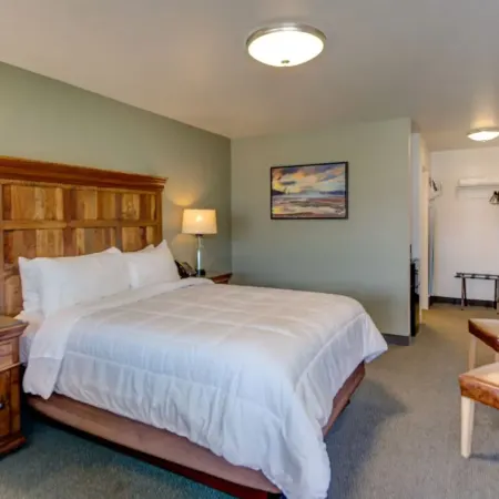 Roosevelt Hotel - Yellowstone