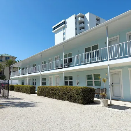 Gulf Holiday by Beachside Management