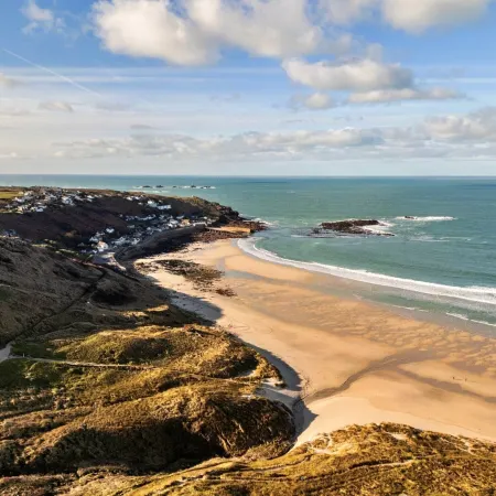 Cottage in Sennen With Stunning Sea Views
