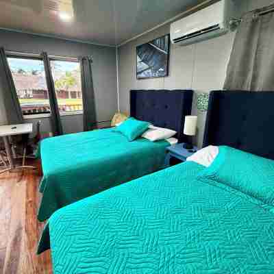 Sunshine Cabanas At Ocean View Rooms