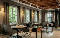 Relais & Chateaux Hotel Diepeschrather Muhle