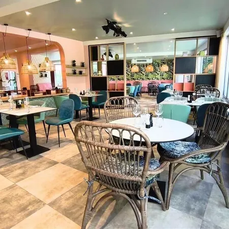Hollywood Hotel Cannes