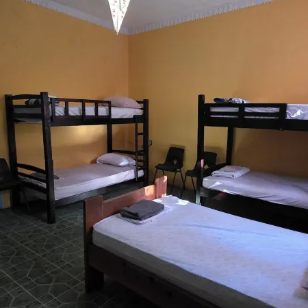 Hostal Centro Cultural el Talpetate Отели рядом с достопримечательностью «Рельефная карта Гватемалы»