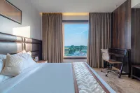Econest Hotel