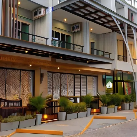 Krabi Cinta House Отели рядом с достопримечательностью «Технический колледж Краби»