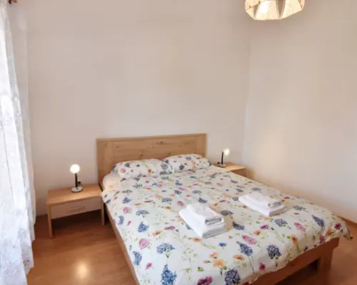 Spacious retreat for families and friends Hotels in Monterol
