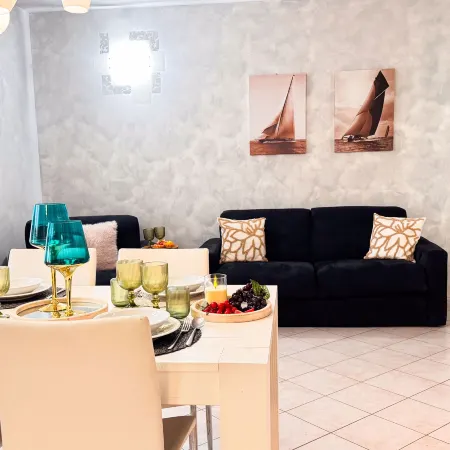 Lady Teresa Apartment by Ca-Sa Check
