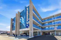 Ocean 7 Hotels near Ocean City Beach