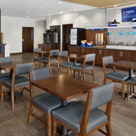 Holiday Inn Express & Suites MIDLAND SOUTH I-20 by IHG