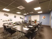 Greet Hotel Lyon Confluence Các khách sạn gần La Presqu'ile
