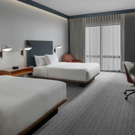Courtyard by Marriott Woodland