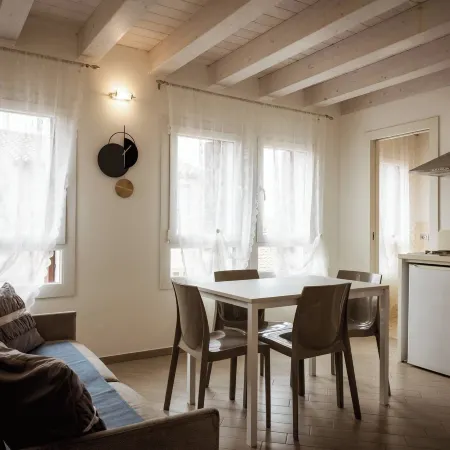 Piccola Venezia Room